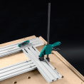 Маленькое фото товара - Вертикальная быстрозажимная струбцина KRAFTFLEX GDH-300/60 в отверстия 20мм KRAFTOOL 32801. Вариант №3