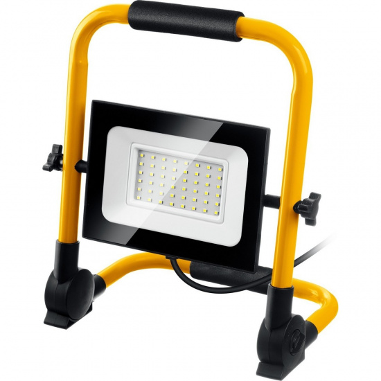 Большое фото товара - Переносной светодиодный прожектор IP 65 6500K 50Вт LED-MAX STAYER 57135-50, 57135-50. Вариант №1